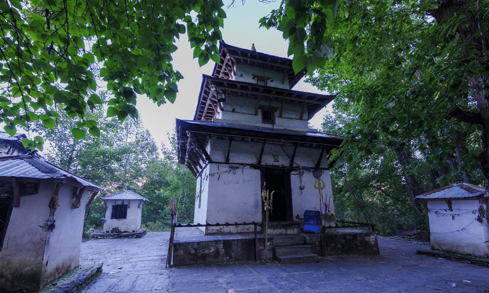 shiva mandir at muktinath